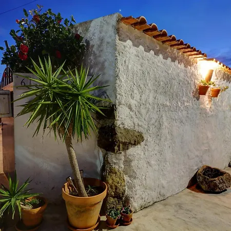 Hébergement de vacances Refugio Da Alma Com Lareira E Patio Perto De E Ericeira Mafra