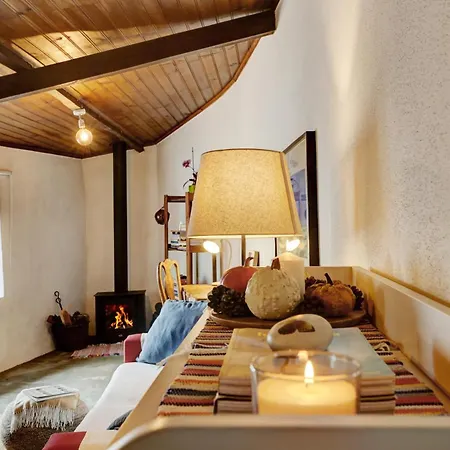 Hébergement de vacances Refugio Da Alma Com Lareira E Patio Perto De E Ericeira