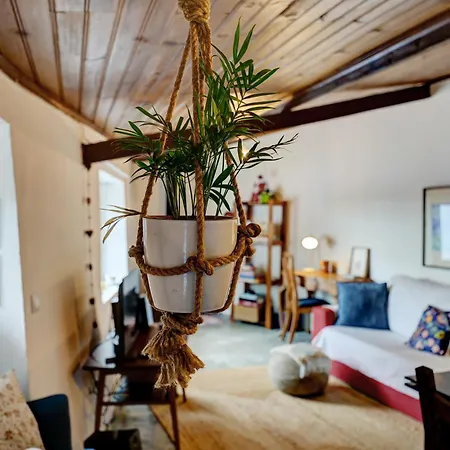 Hébergement de vacances Refugio Da Alma Com Lareira E Patio Perto De E Ericeira Mafra
