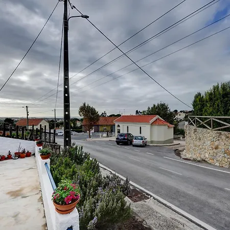 Hébergement de vacances Refugio Da Alma Com Lareira E Patio Perto De E Ericeira *
